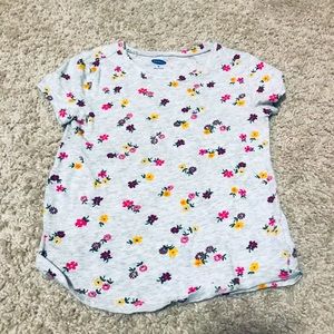 🌻 Old Navy toddler Tee- size 5T